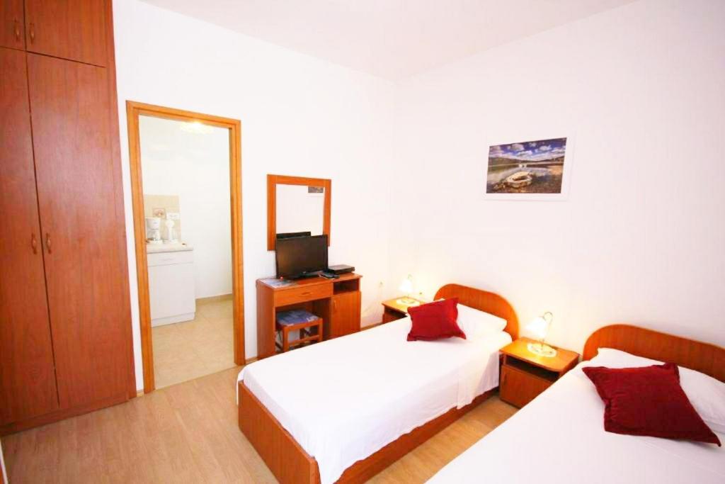 Apartments & Rooms Cakelic Mlini Exterior foto